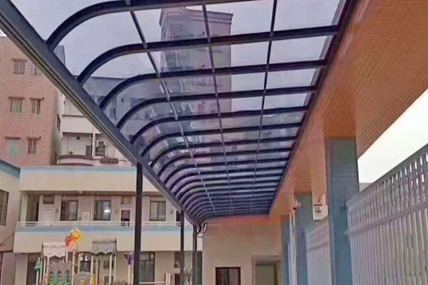 楼梯扶手