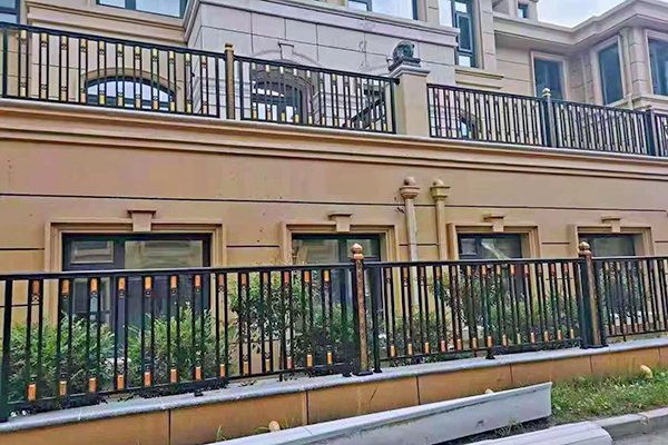 围栏